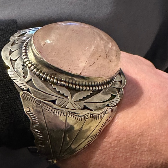 Rose Quartz southwestern 925 sterling silver cuff - Picture 6 of 7